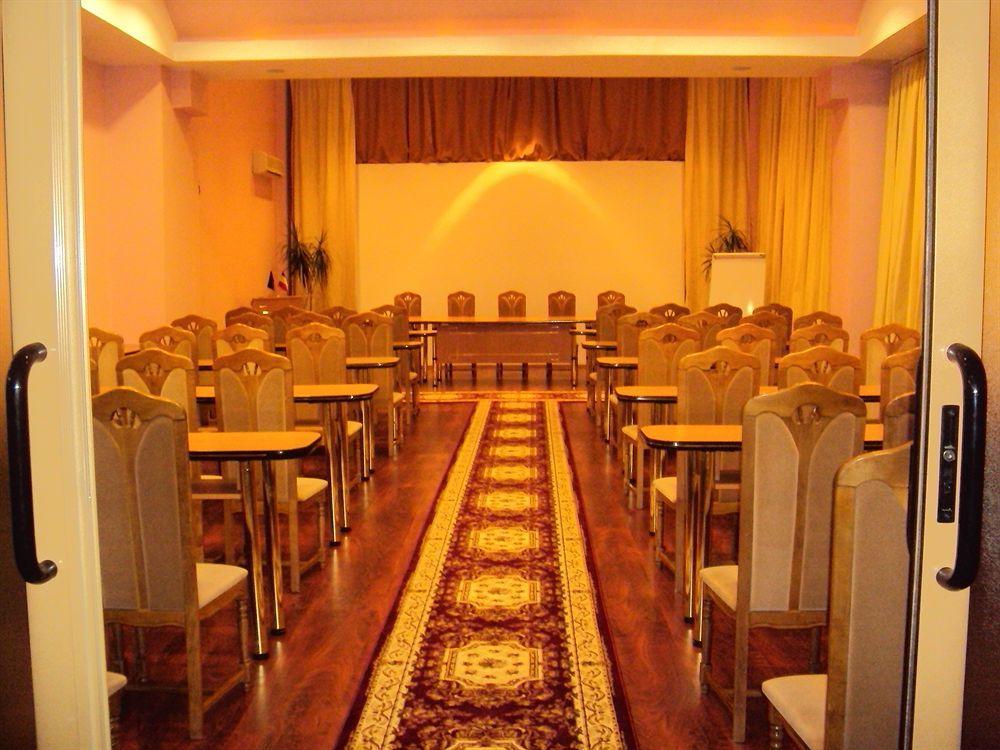 Hotel Ambassador Baia Mare Exterior photo